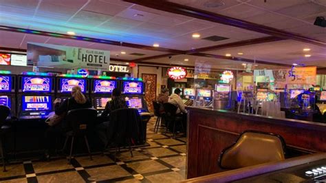 ellis island hotel casino and brewery sportsbook review